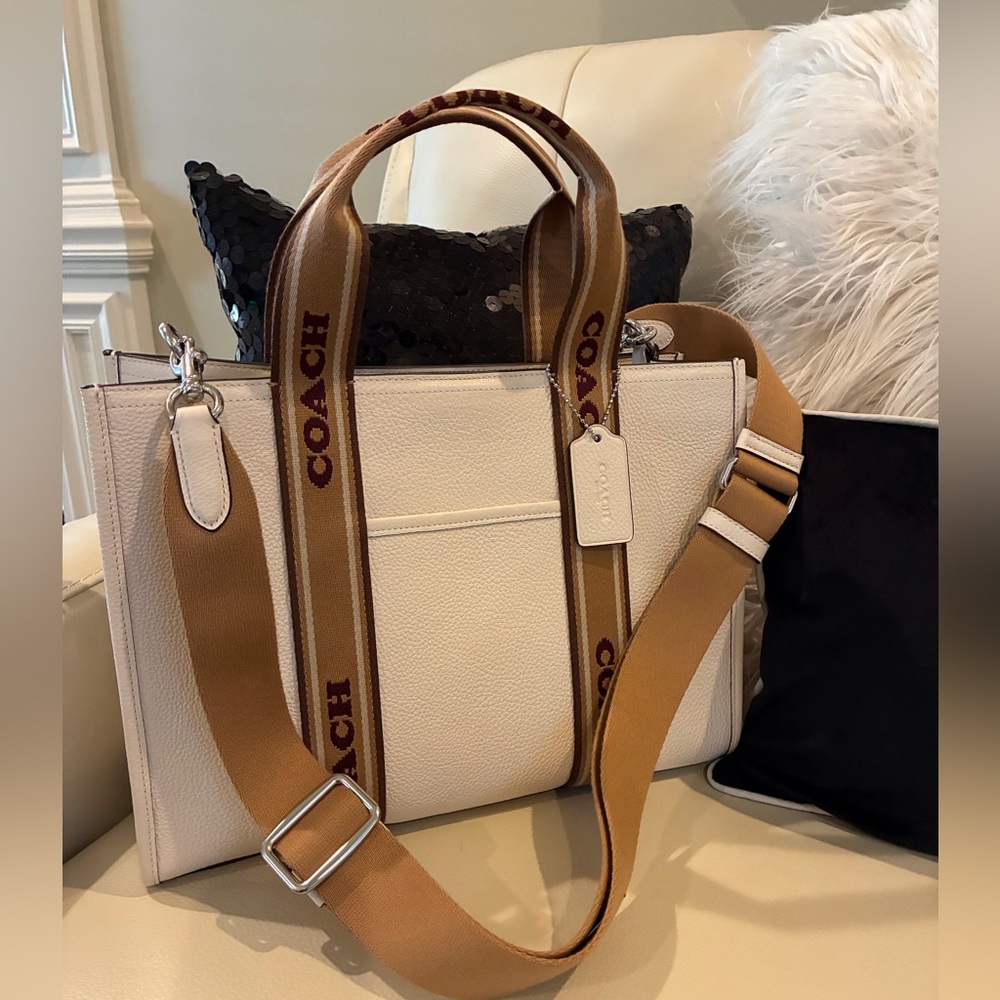 Coach Smith Tote in Silver Chalk White NWOT